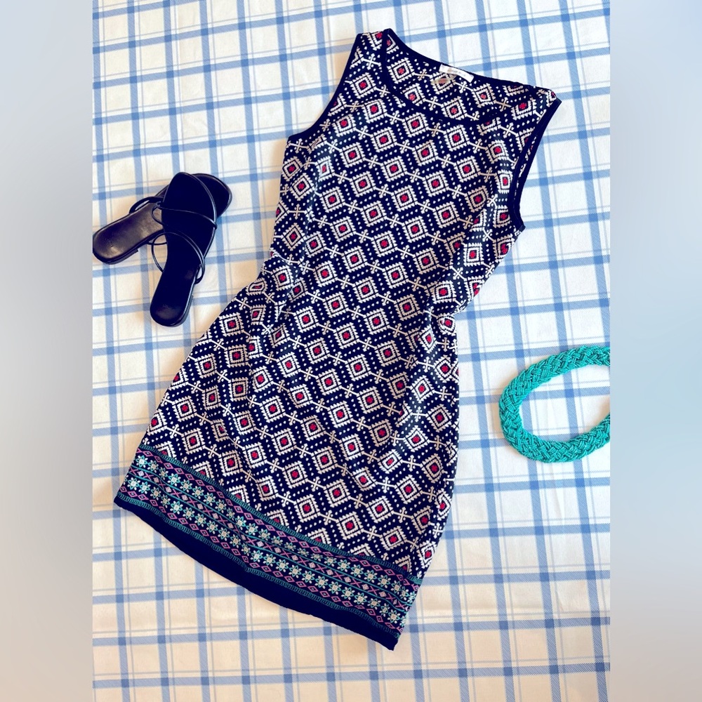 Amber Blue Geometric Shift Dress